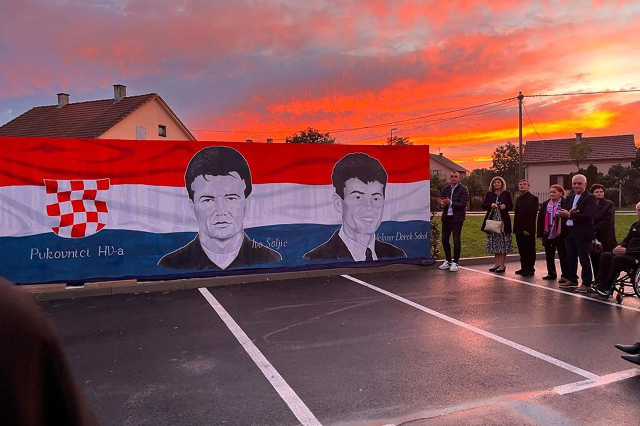 Mural vukovarskim herojima Šoljiću i Đereku na Mitnici