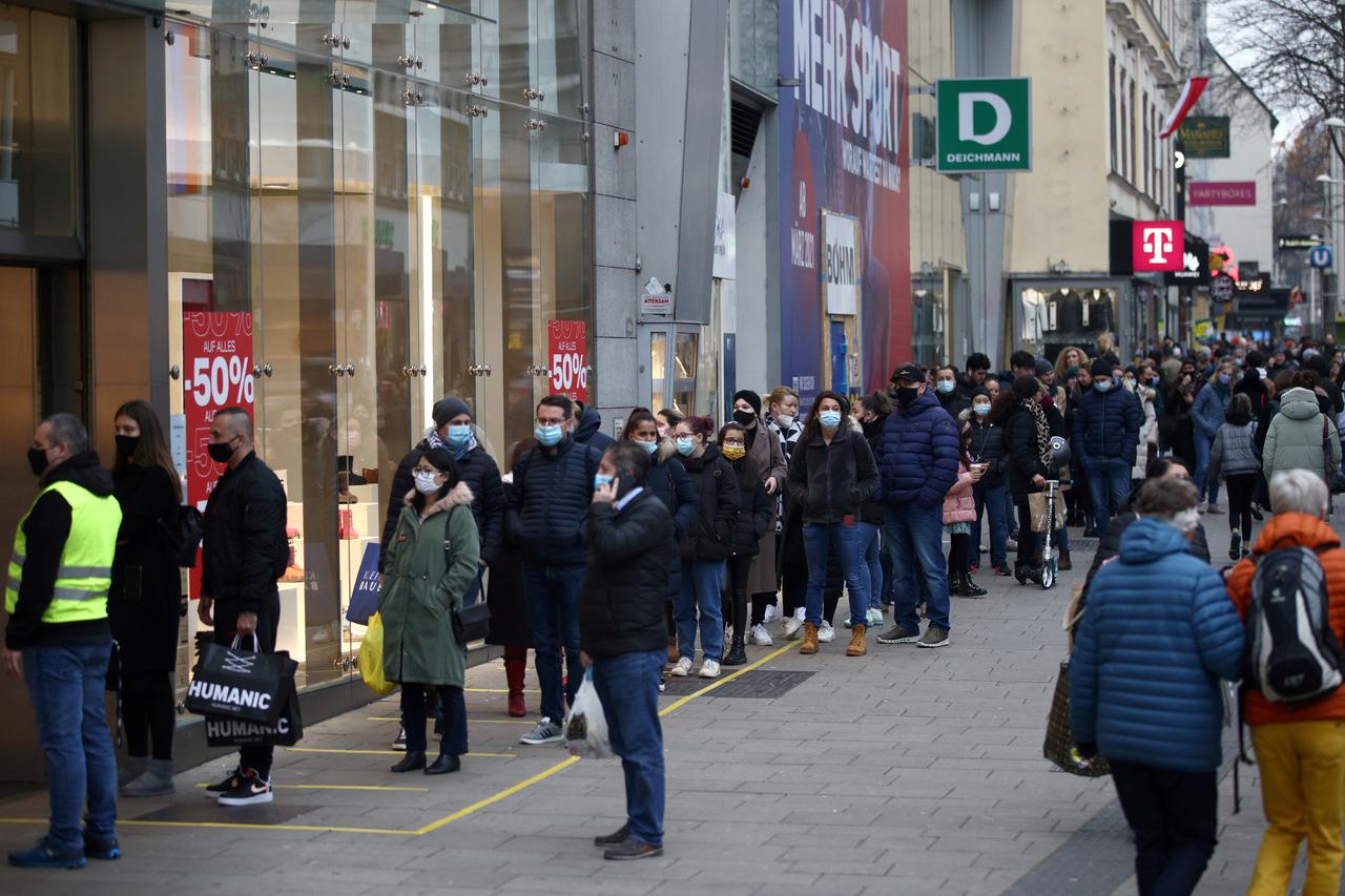 The outbreak of the coronavirus disease (COVID-19), in Vienna