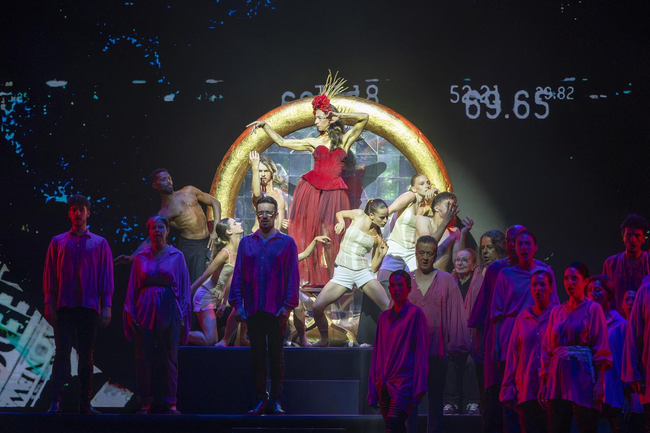 Glazbeno-scenski spektakl "Carmina Burana" u pulskoj Areni
