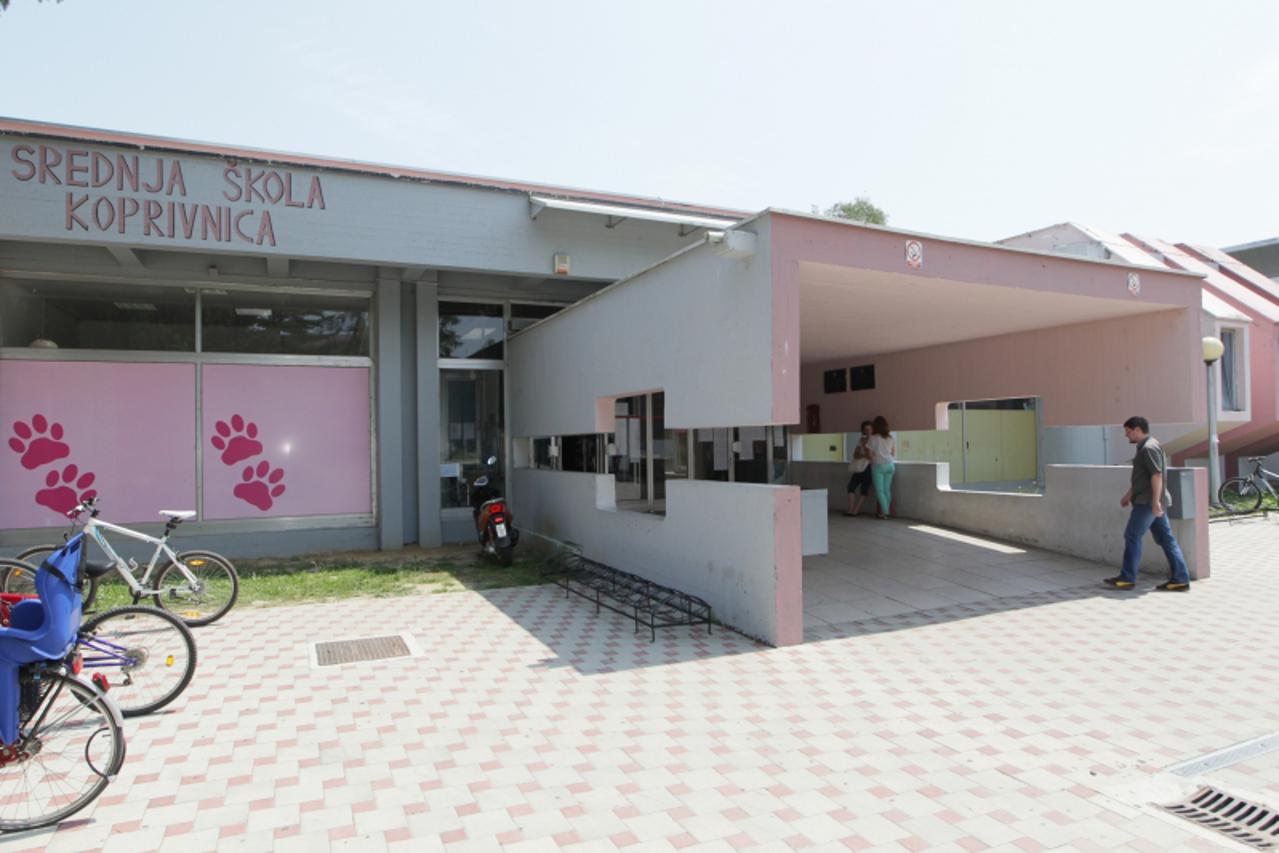 'skole03_msu_030712'