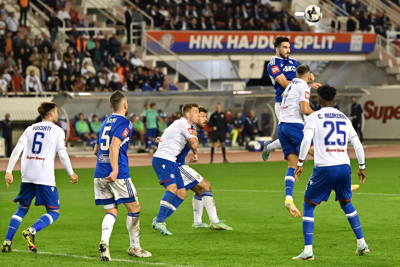 Split: Susret 14. kola SuperSport HNL-a između Hajduka i Dinama