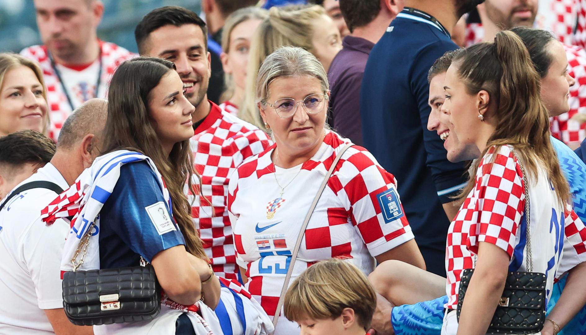 Izabranike Zlatka Dalića s njihovim obiteljima pogledajte u našoj fotogaleriji.