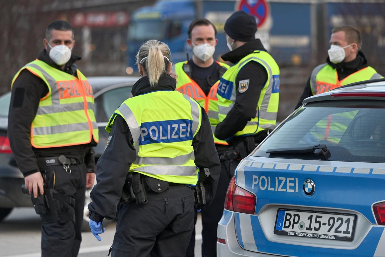 Border controls at the Austrian-German border near Kiefersfelden.