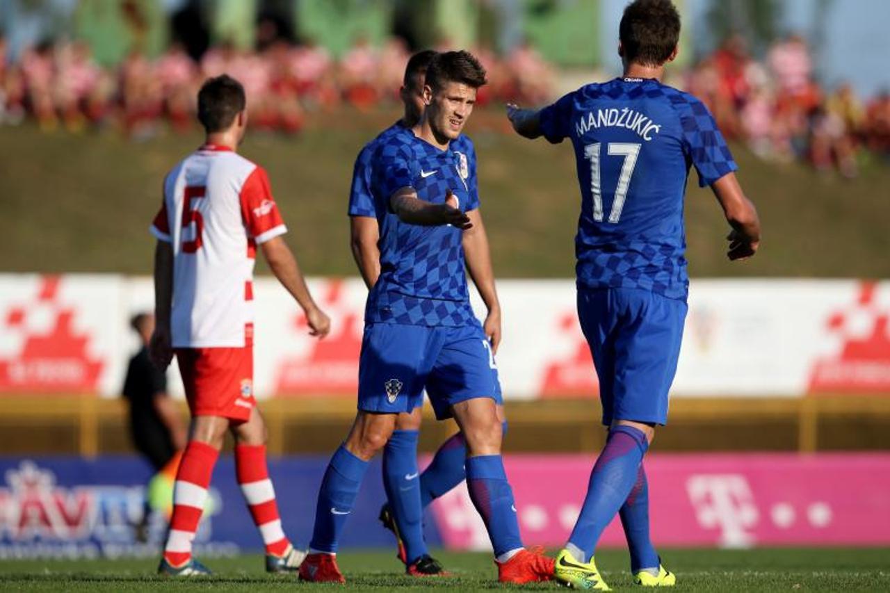Hrvatska nogometna reprezentacija, Segesta
