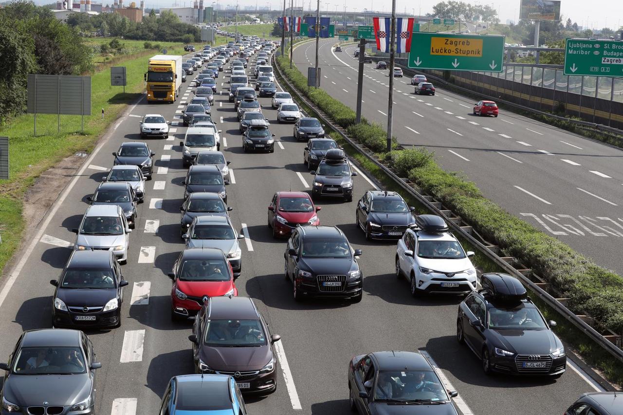 Udarni vikend na hrvatskim cestama