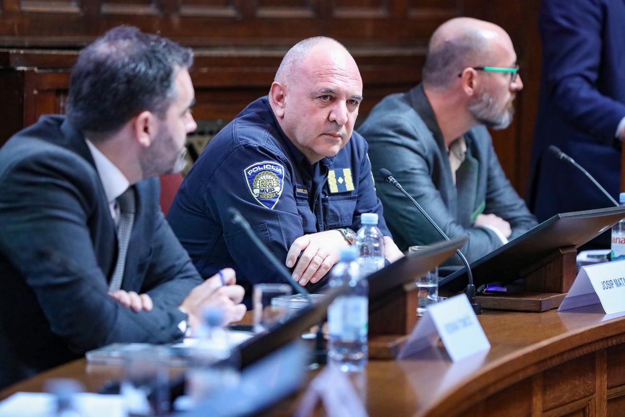 U HGK-u je odrzana konferencija 'Nesrece se ne dogadaju, one su uzrokovane'. Josip Mataija.