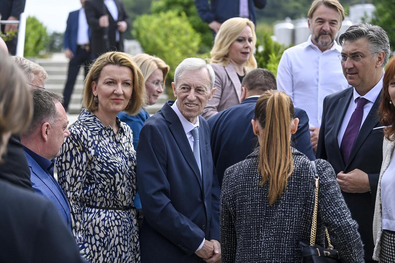 Sveti Ivan Zelina: Andrej Plenković na druženju s članovima HDZ-a