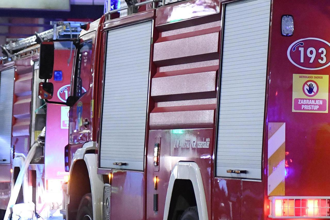 Zagreb: Vatrogasci ugasili požar koji je izbio u Arena Centru