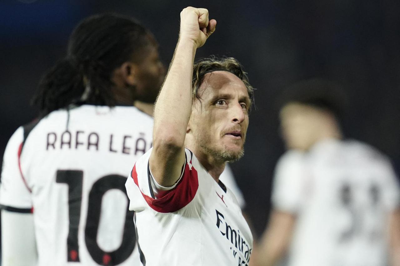 Serie A - Pisa SC v AC Milan