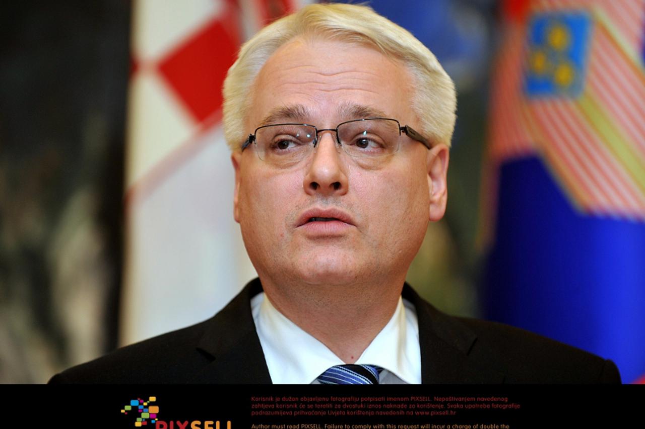 \'11.03.2011., Ured predsjednika, Pantovcak 241, Zagreb - Predsjednik Ivo Josipovic odrzao je konzultacije s celnicima parlamentarnih stranaka. Nakon opsirnih konzultacija Predsjednik RH Ivo Josipovic