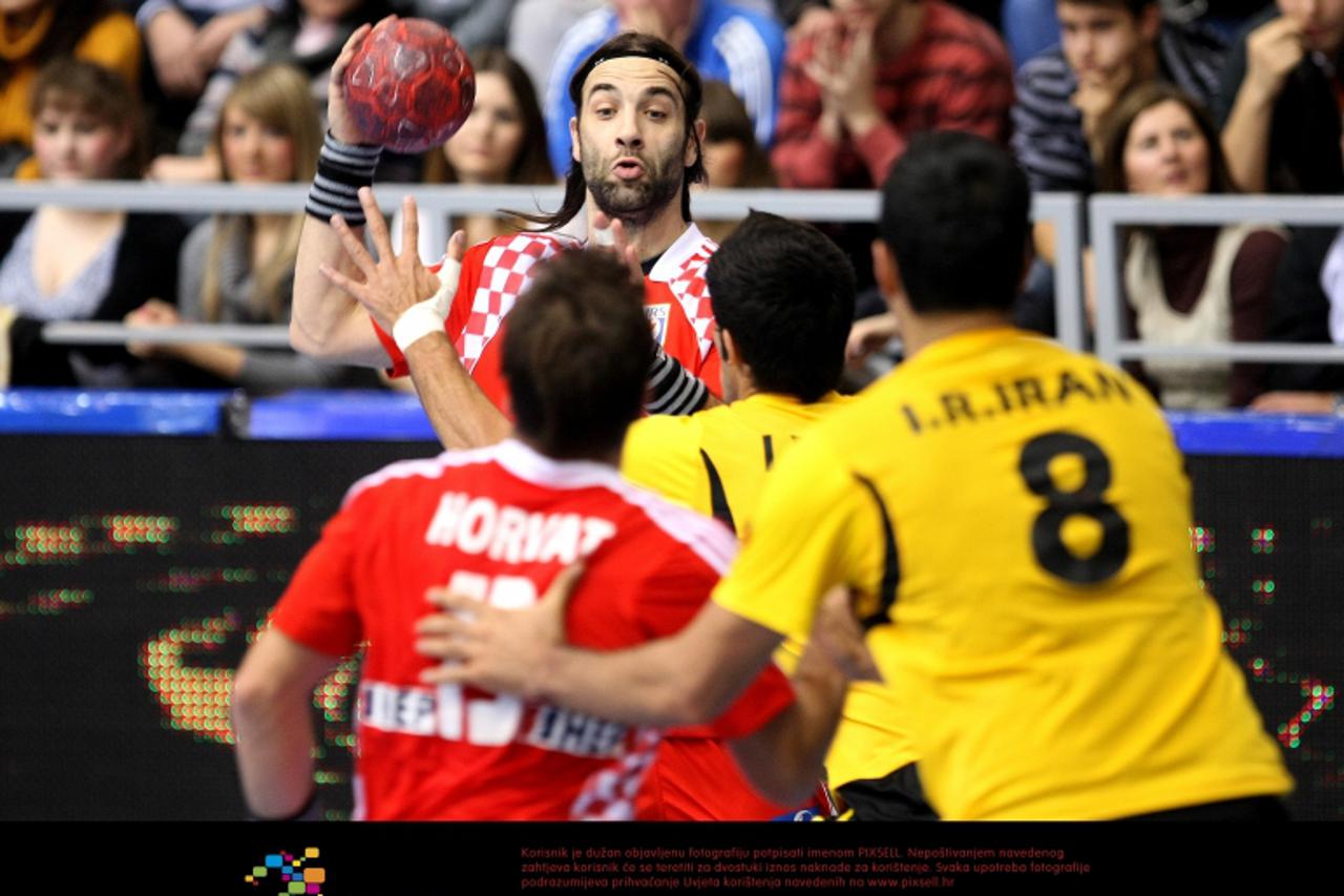 '06.01.2012., Sportska dvorana Gradski vrt, Osijek - Rukometni turnir Croatia cup, 1. kolo, Hrvatska - Iran. Ivano Balic. Photo: Marko Mrkonjic/PIXSELL'