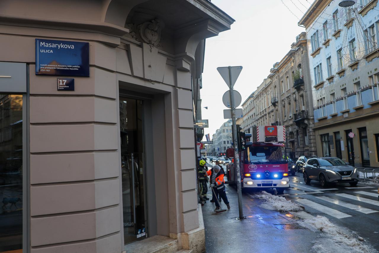 Grenland prihvatio ameri?ku pomo? od 12,1 milijuna dolara