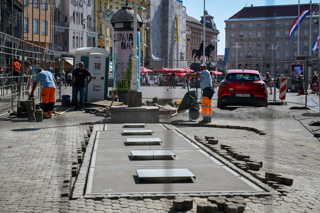 Zagreb: Radovi na podzemnim spremnicima na glavnom gradskom trgu