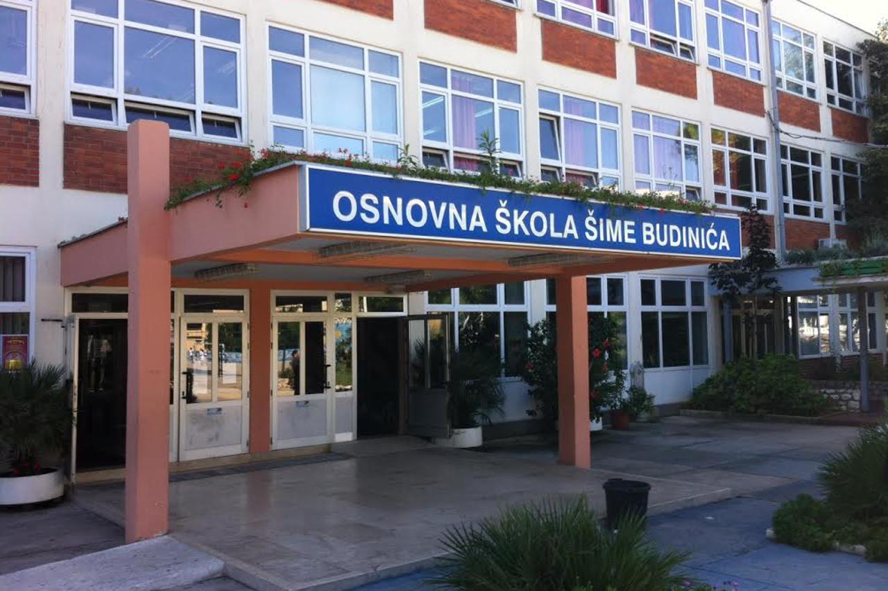 Zadar,kip Gospe,osnovna škola