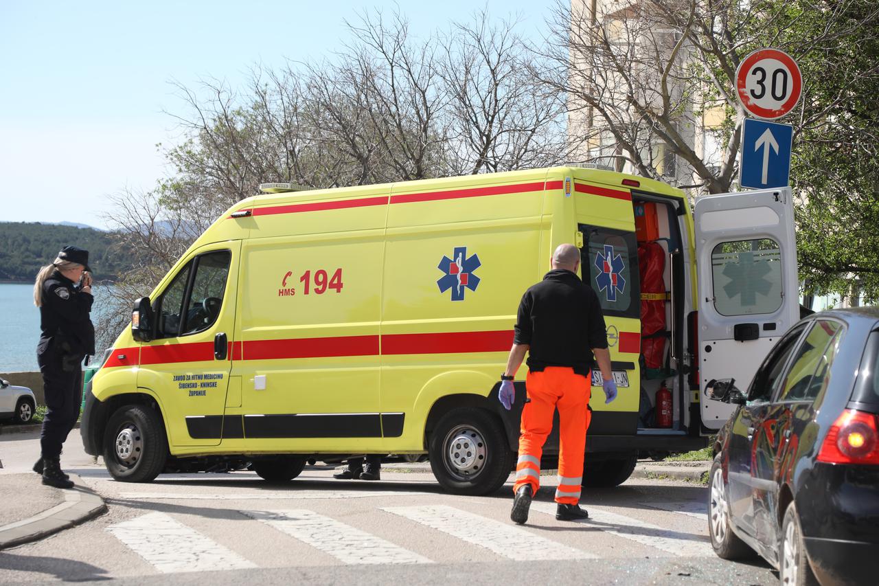 Šibenik: Motociklist ozlijeđen u prometnoj nesreći 