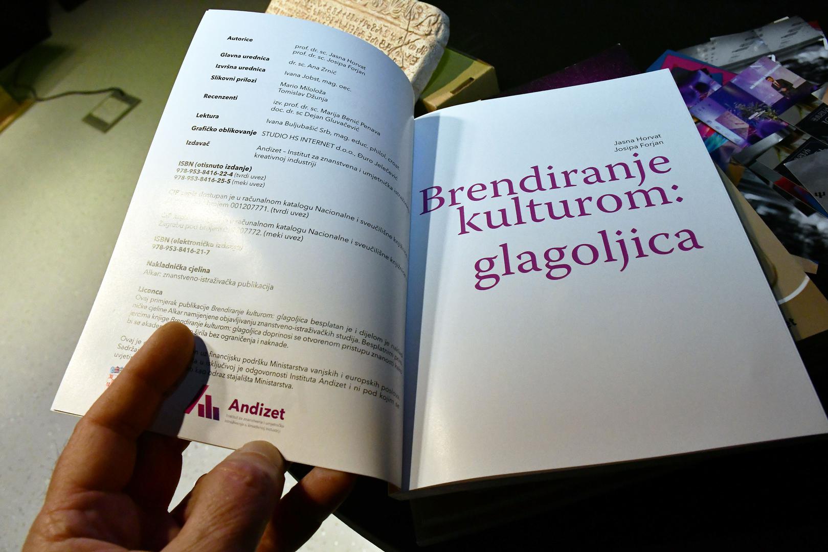 22.02.2024., Pleternica - U Interpretacijskom centru Muzeja becarca odrzan je okrugli stol "Glagoljica, pismo koje spaja", te predstavljanje knjige "Brendiranje kulturom: glagoljica" Jasne Horvat i Josipe Forjan. Photo: Ivica Galovic/PIXSELL
