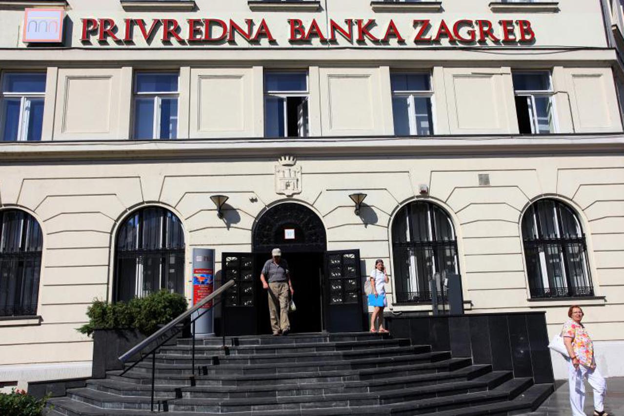 privredna banka zagreb,pbz