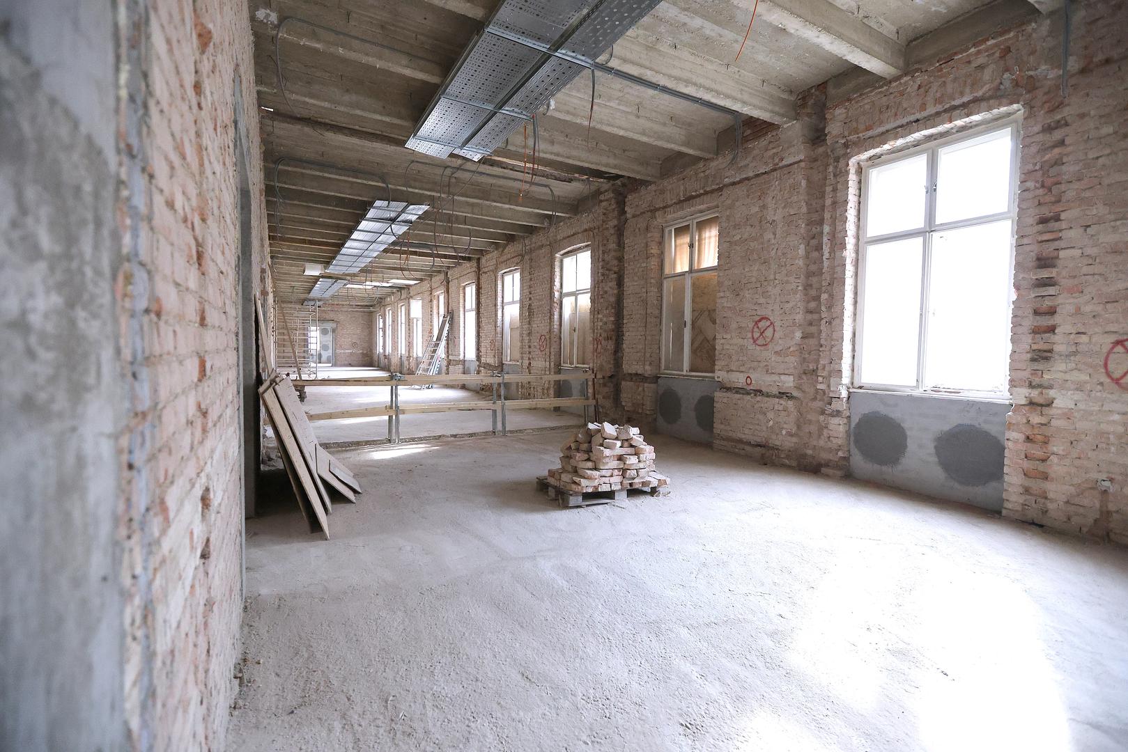 Otužno trenutačno izgleda zgrada hrvatskog Sabora na Markovu trgu. No ovo je tek privremeno stanje