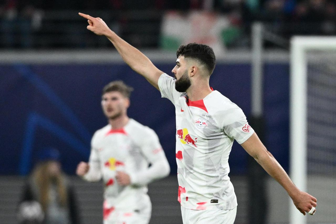 Champions League - Round of 16 First Leg - RB Leipzig v Manchester City