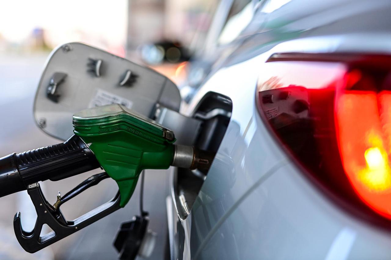Od sutra ponovno nove cijene goriva