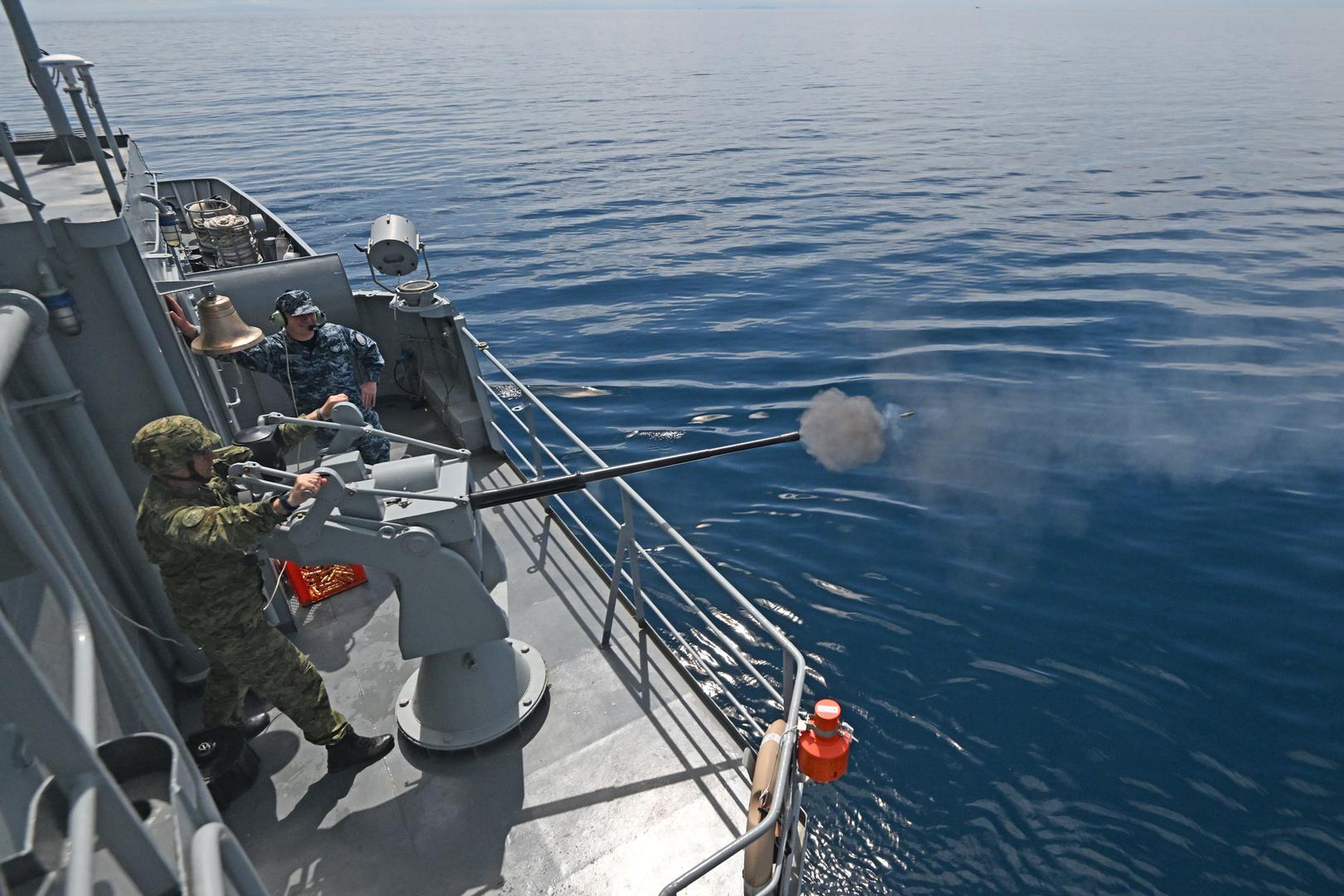 Bojna obalnog motrenja i navođenja provela je taktičku vježbu "Zrcalo 26“, a cilj vježbe bila je provjera dostignute razine obučenosti i uvježbanosti za provedbu temeljne zadaće pružanja neprekidnih motriteljskih, komunikacijskih, informacijskih i kibernetičkih usluga u borbenim djelovanjima postrojbi Hrvatske ratne mornarice.


