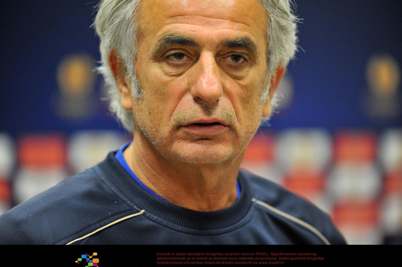 \'29.09.2010., Thessaloniki, Grcka - Konferencija za medije Dinama na stadionu Toumba uoci sutrasnje utakmice Europske lige s Paokom. Vahid Halilhodzic, trener Dinama.  Photo: Antonio Bronic/PIXSELL\'