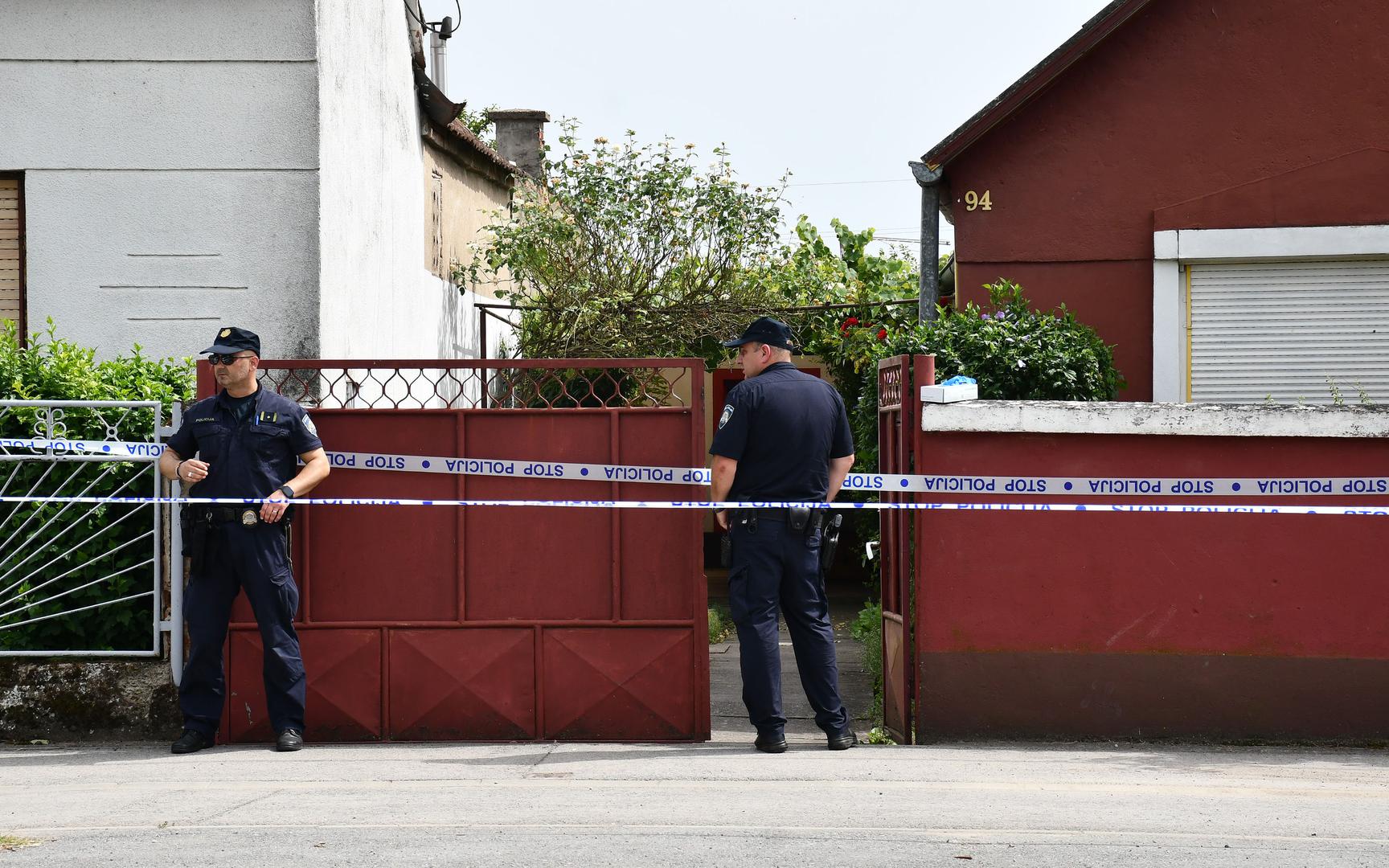 20.06.2024., Slavonski Brod - Dvostruko ubojstvo u ulici Svetog Lovre. Nesluzbeno, sin (45) usmrtio je svoje roditelje. Photo: Ivica Galovic/PIXSELL
