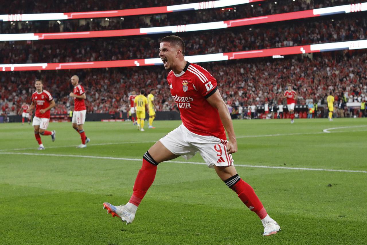 Primeira Liga - Benfica v Tondela