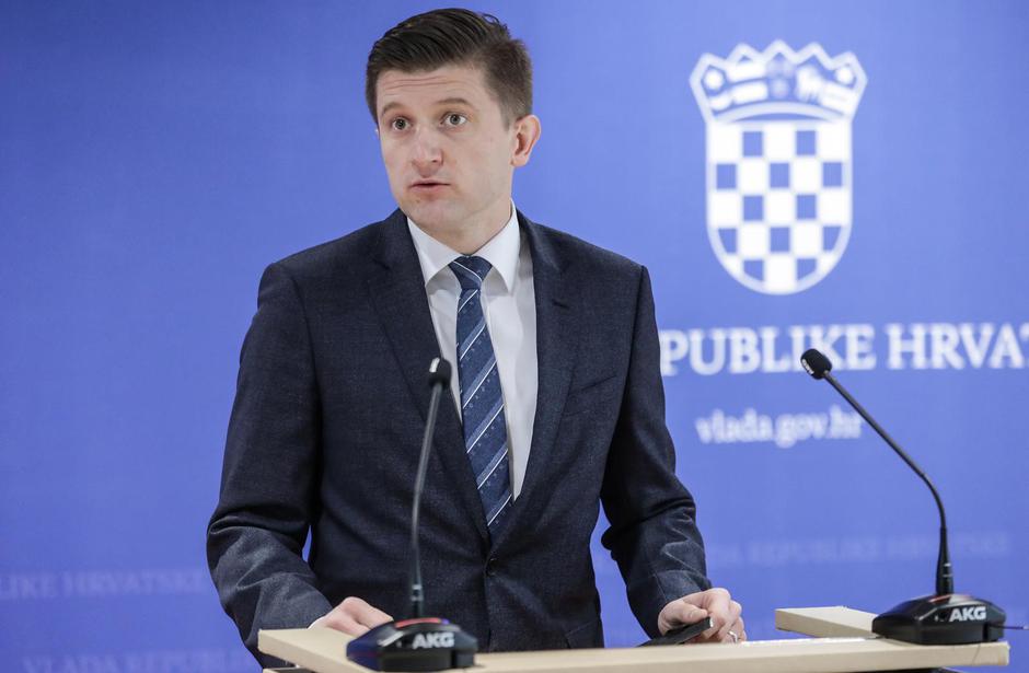 Zagreb: Ministar financija Zdravko Marić na sjednici Vlade RH