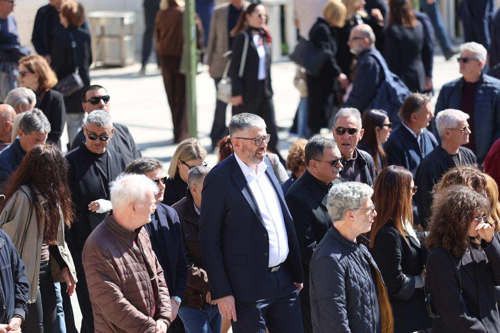 Split je mali grad u kojemu su barba Marija mnogi poznavali, ali ne samo kao oca vrhunskog nogometaša već i kao istinskog majstora malog baluna iz vremena kada je taj sport u gradu pod Marjanom bio u ekspanziji.