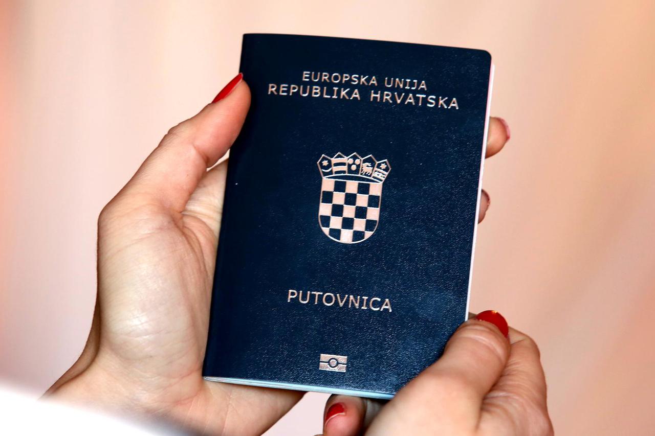 Od 01. sije?nja 2018. zahtjev za izradu nove putovnice mo?i ?e se predati elektroni?kim putem
