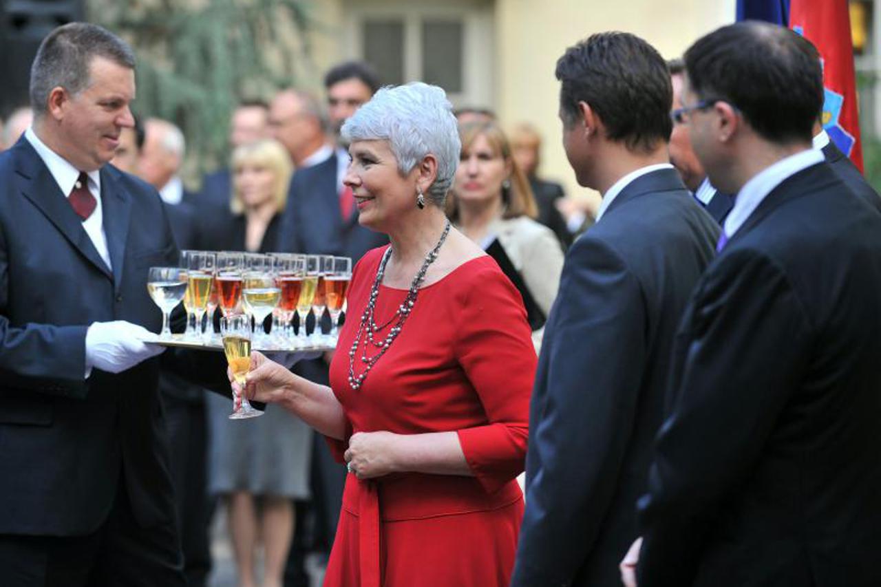 primanje, diplomati (1)