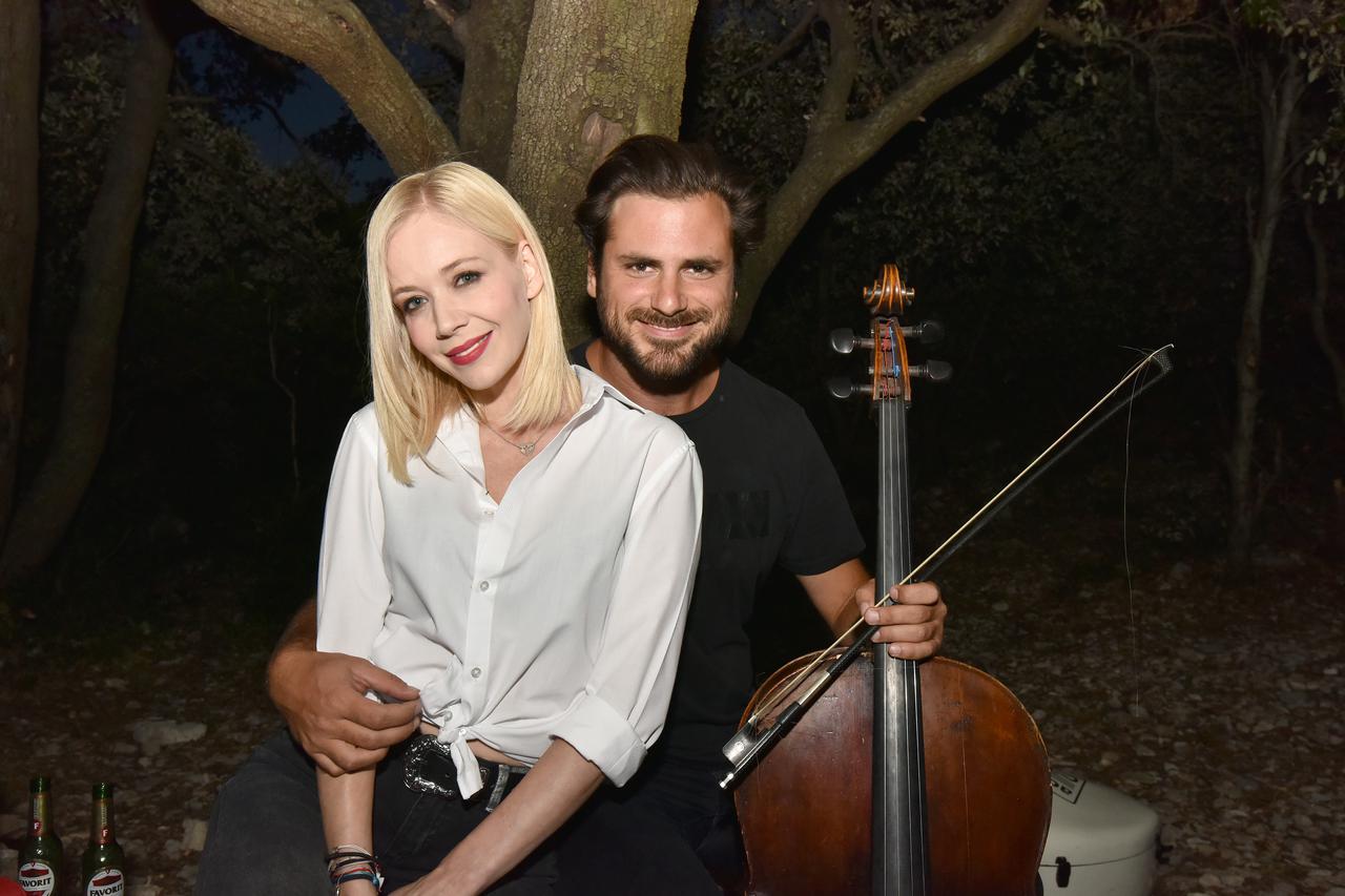 Rakalj: Stjepan Hauser zasvirao okupljenima na otvorenju šetnice koja nosi njegovo ime