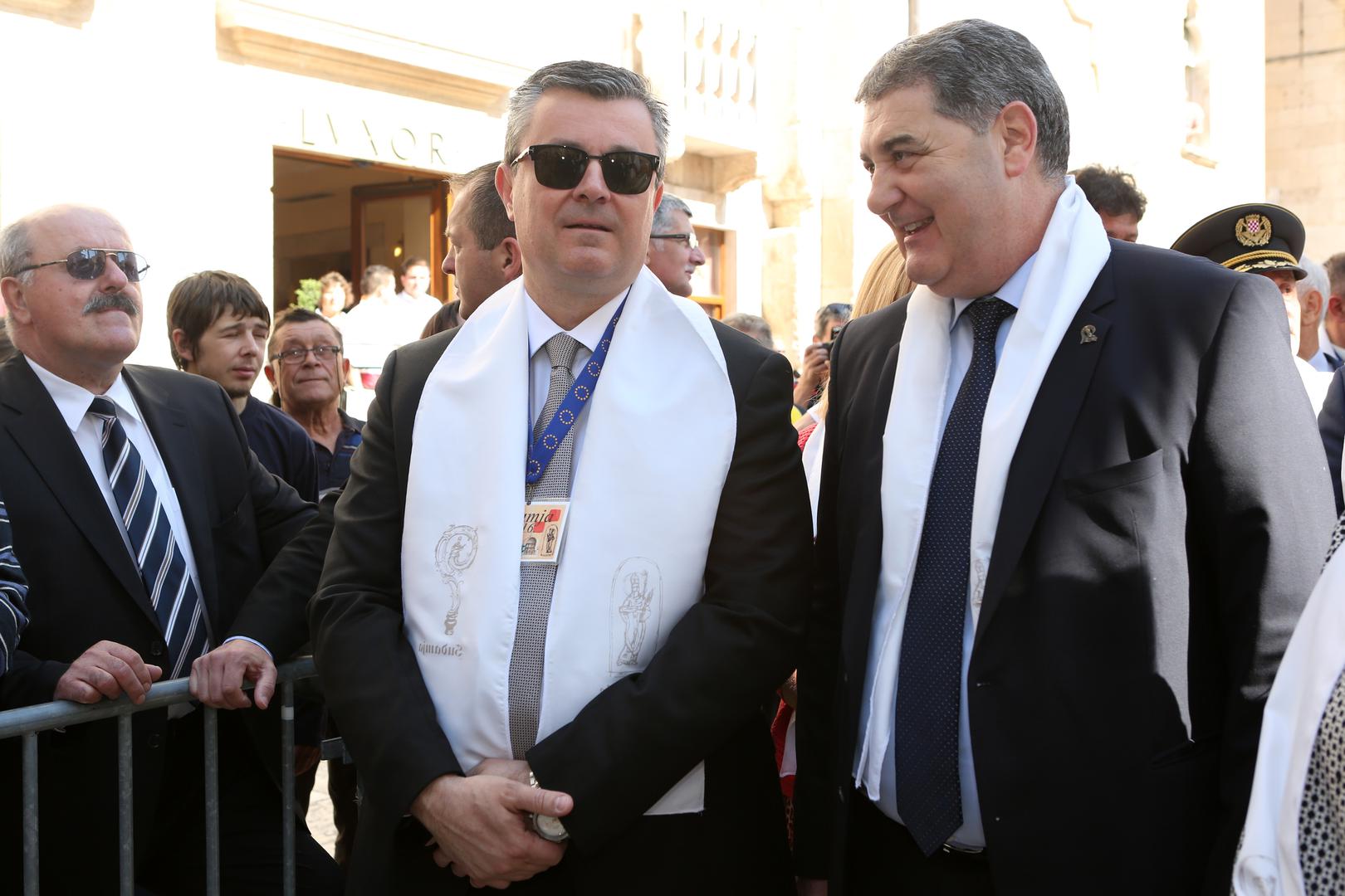 U travnju 2016. predstavljen je Nacionalni program reformi sa 60 mjera raspoređenih u četiri područja: makroekonomsku stabilnost i fiskalnu održivost, poboljšanje poslovnog okruženja i investicijske klime, učinkovitost javnog sektora te obrazovanje prilagođeno potrebama tržišta rada. Plan je predviđao provedbu mjera tijekom sljedećih 12 do 18 mjeseci. 