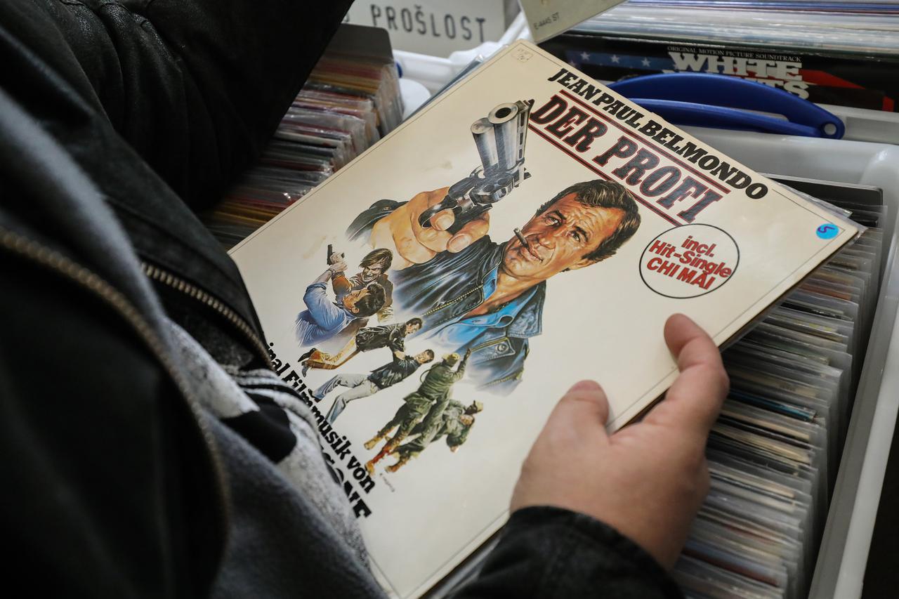 Zagreb: Međunarodni sajam gramofonskih ploča u Gimnaziji u Križanićevoj