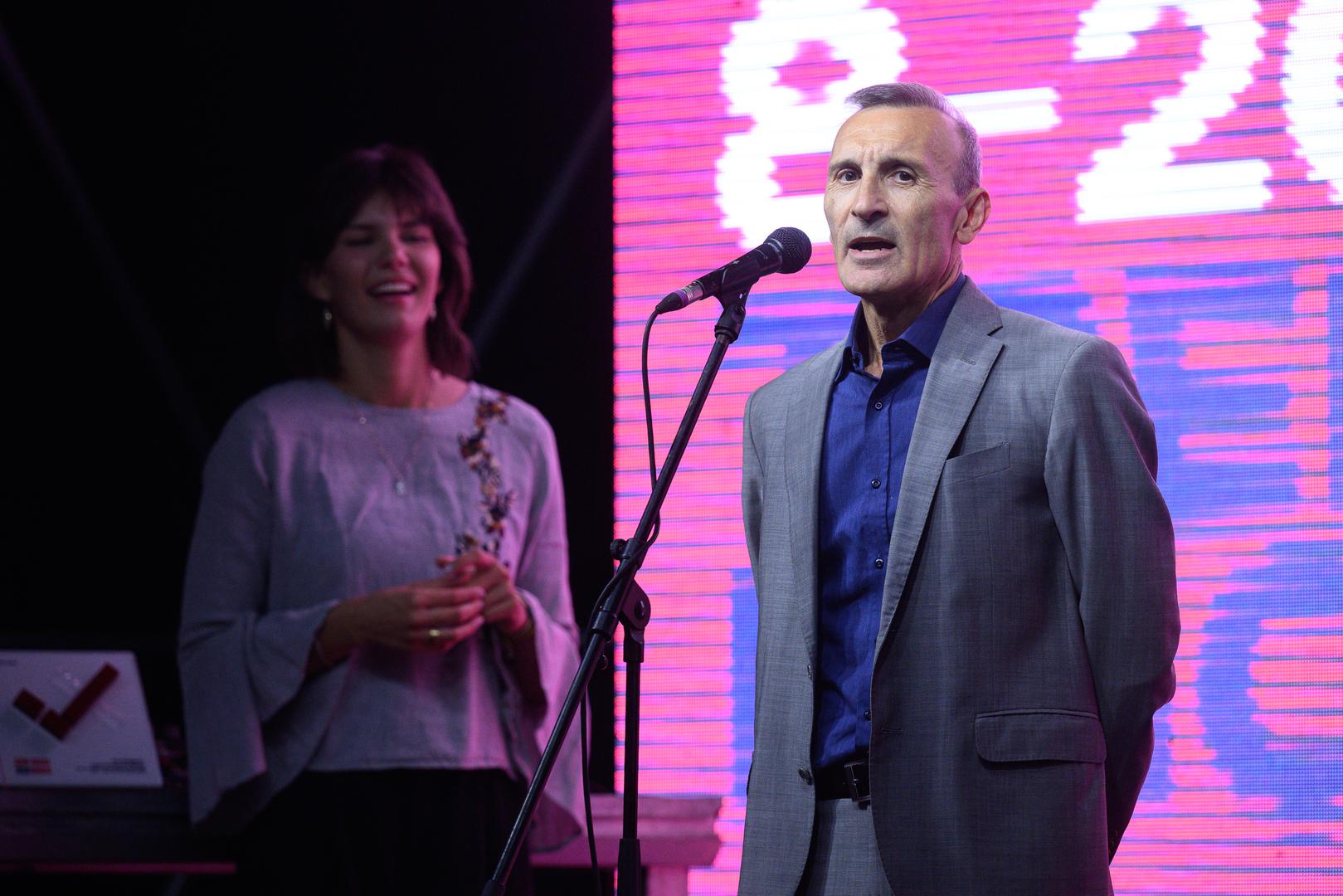 Zagreb Design Week je neslužbeno počeo još prošli tjedan na 30 partnerskih lokacija diljem Zagreba. Radovi svih finalista bit će izloženi na Akademiji do završetka festivala, 20. rujna