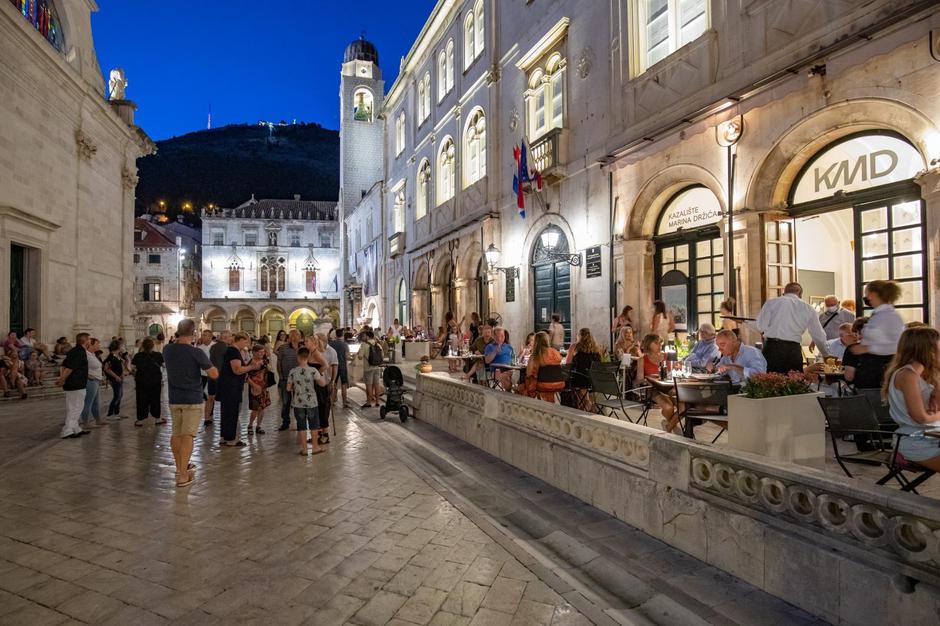 Dubrovnik: Noćni život grada svakim danom sve je bogatiji