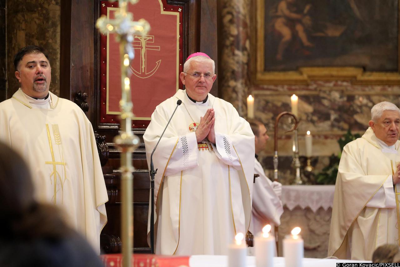 Rijeka: Nadbiskup Uzinić predvodio euharistijsko slavlje u katedrali svetog Vida