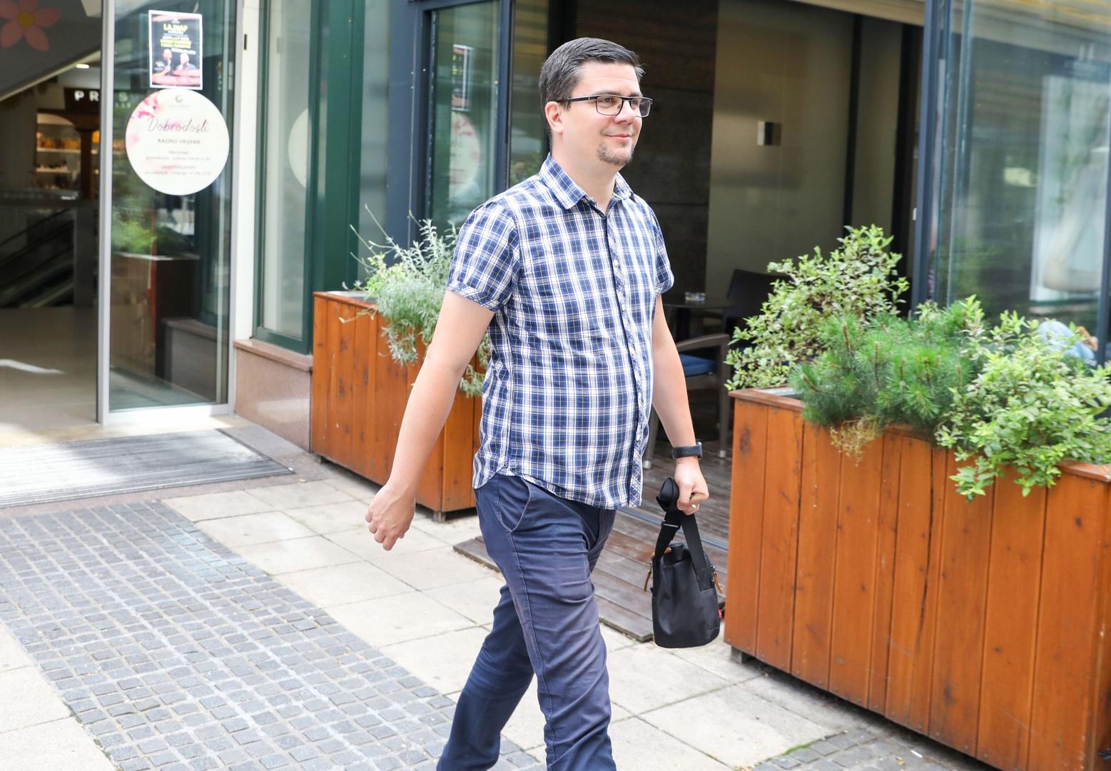 06.07.2020., Zagreb - Domagoj Hajdukovic dolazi na sjednicu Predsjednistva SDP-a u sjediste stranke na Iblerovom trgu. Photo: Patrik Macek/PIXSELL