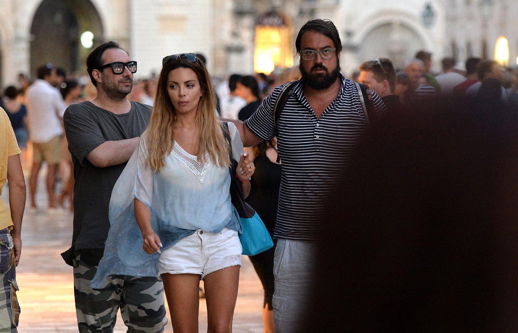  Poslije je stigao voditeljski angažman  “Shpitze”, a kasnije je uslijedio transfer na Novu TV, a danas Nikolina radi u Beogradu gdje se udala. 