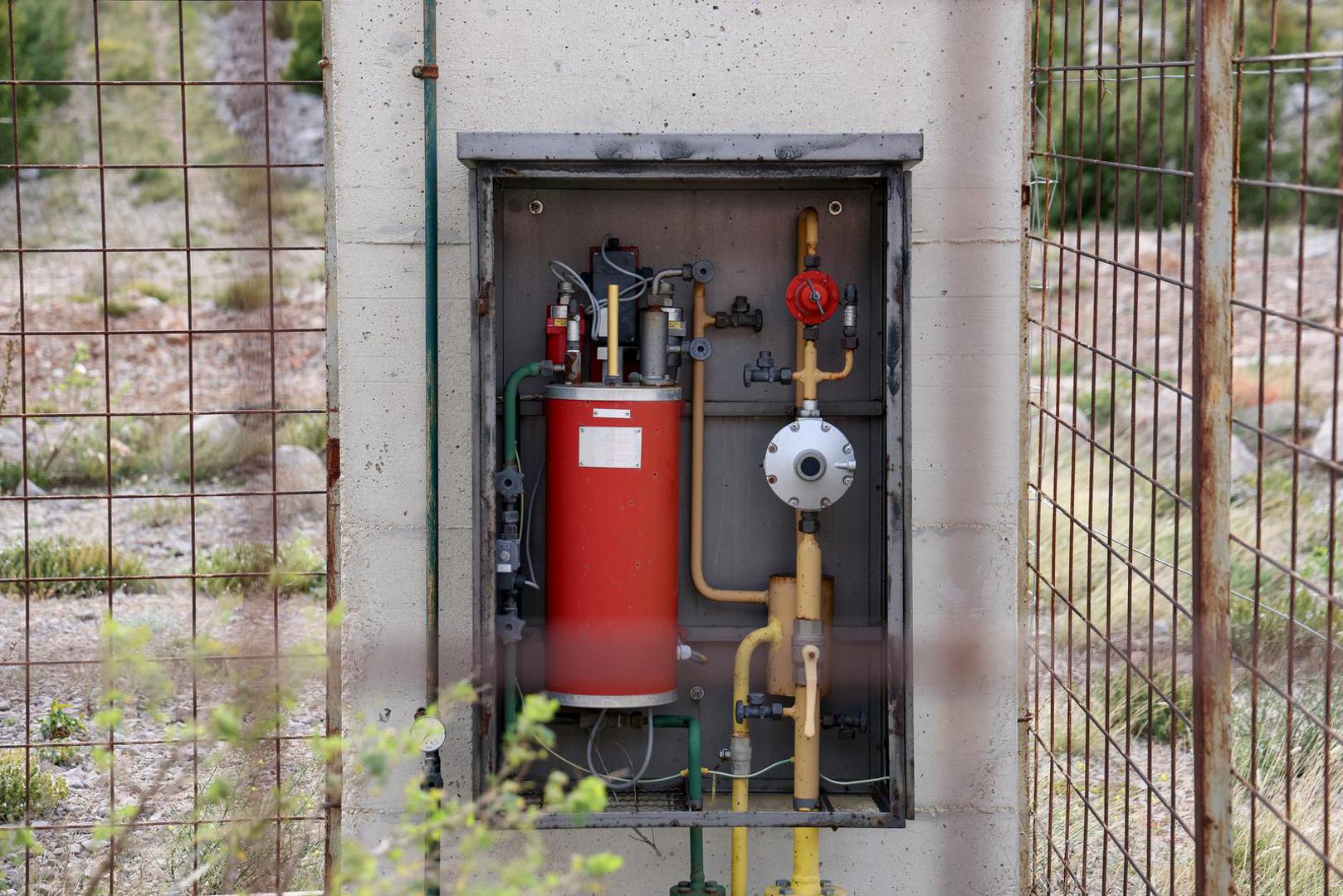 Turistička zajednica Zadarske županije godinama je izražavala žaljenje što objekt s toliko potencijala stoji neiskorišten. Međutim, peti natječaj donio je preokret. Pristigle su dvije obvezujuće ponude, a kao jedini kriterij određena je najviša ponuđena mjesečna najamnina.