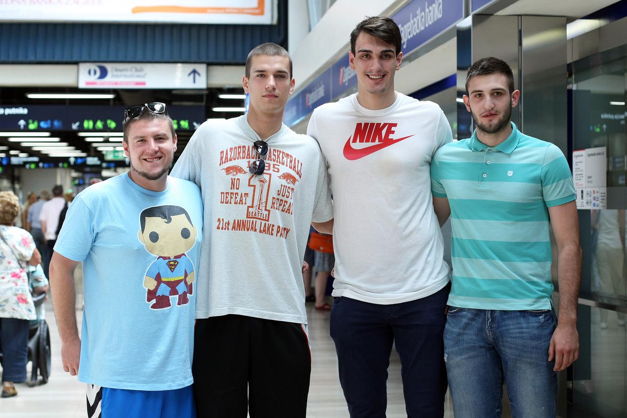 29.06.2014., Zracna luka Zagreb, Zagreb - Povratak kosarkasa Darija Sarica iz Amerike