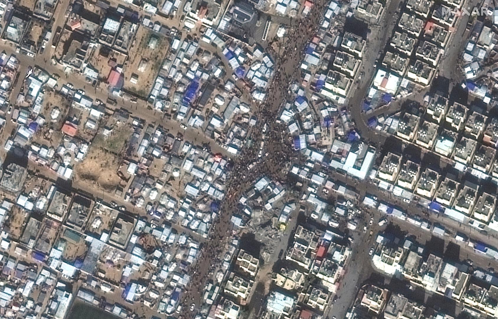 A satellite image shows people gathering on the streets, amid the ongoing conflict between Israel and the Palestinian Islamist group Hamas, in Rafah, Gaza, February 3, 2024. Maxar Technologies/Handout via REUTERS    THIS IMAGE HAS BEEN SUPPLIED BY A THIRD PARTY. NO RESALES. NO ARCHIVES. MANDATORY CREDIT. DO NOT OBSCURE LOGO. Photo: MAXAR TECHNOLOGIES/REUTERS