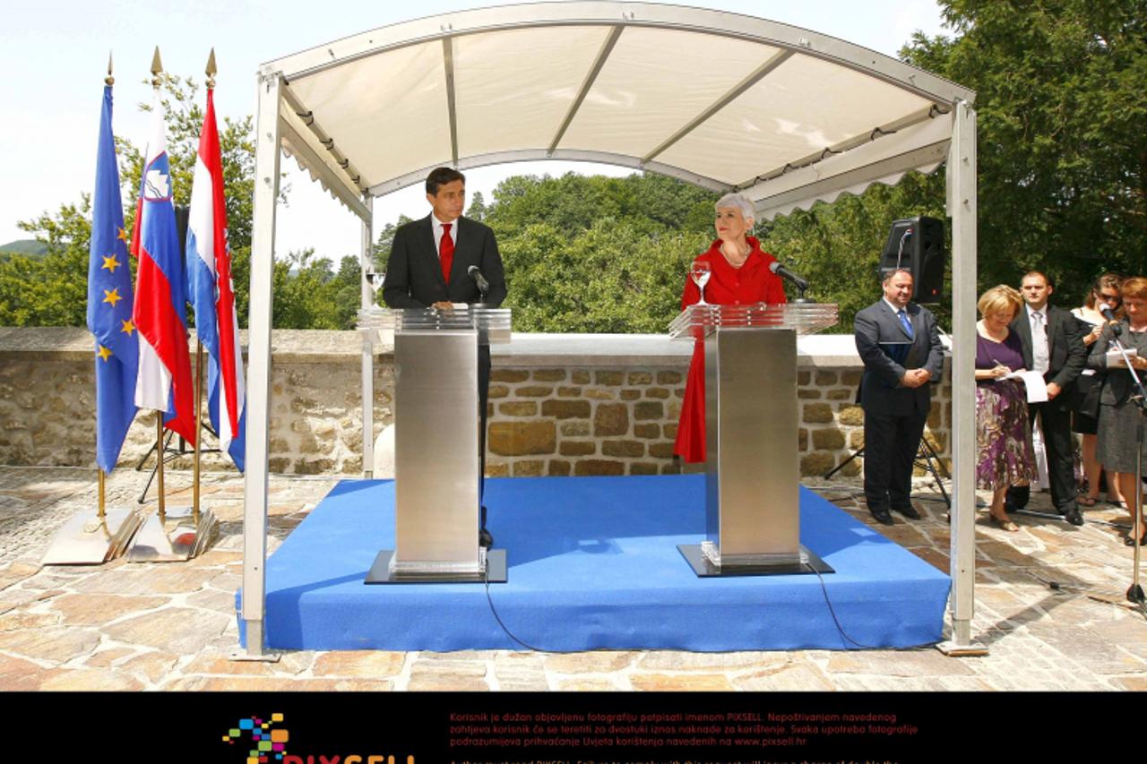 '31.07.2009.,Trakoscan,Hrvatska.Bilateralni sastanak izmedju Jadranke Kosor i Boruta Pahora povodom slovenske blokade pregovora hrvatskih pristupnih pregovora za ulazak u EU,odrzan je u dvorcu Trakosc