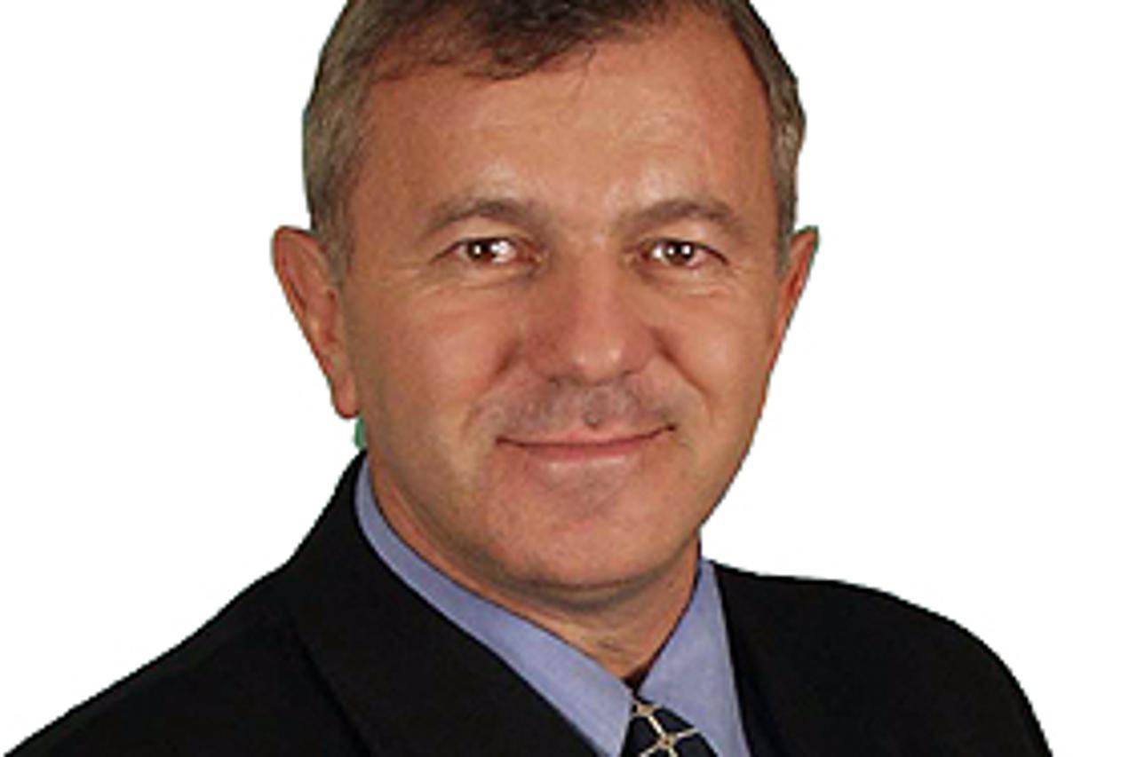 bih-pecat-txt.jpg