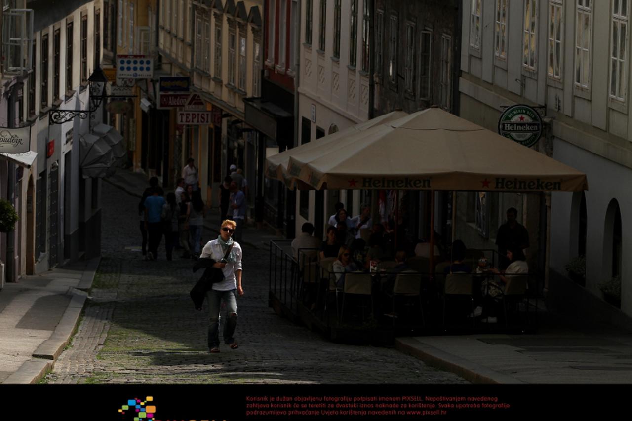 '10.06.2011., Zagreb - Radiceva ulica, prije tri mjeseca mjesto sukoba prosvjednika i policije, sada je opet lijepo setaliste.  Photo: Anto Magzan/PIXSELL'