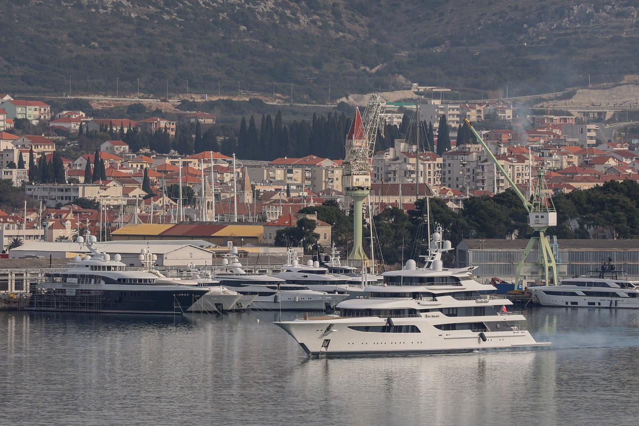 Trogir: Jahta Royal Romance