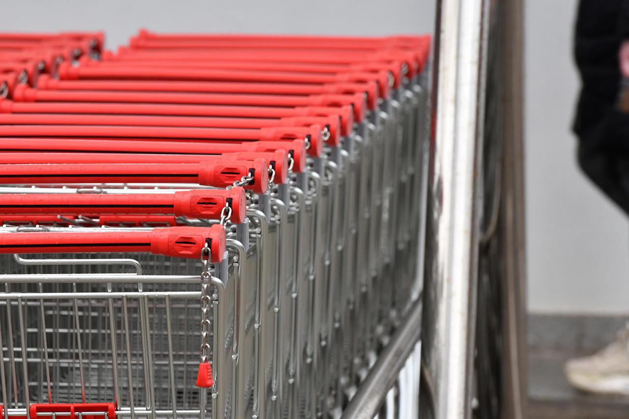 Šibenik: ?etvrti op?i bojkot trgovina na incijativu udruge Halo inspektore