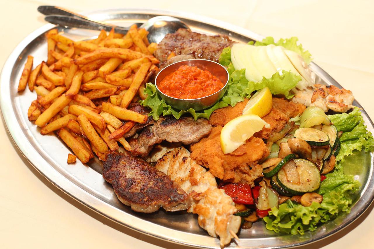 Restoran Pino