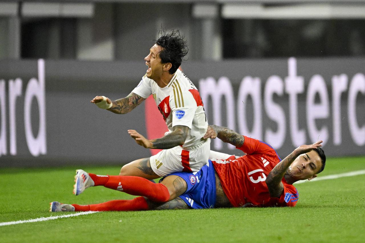 Soccer: Copa America-Peru vs Chile